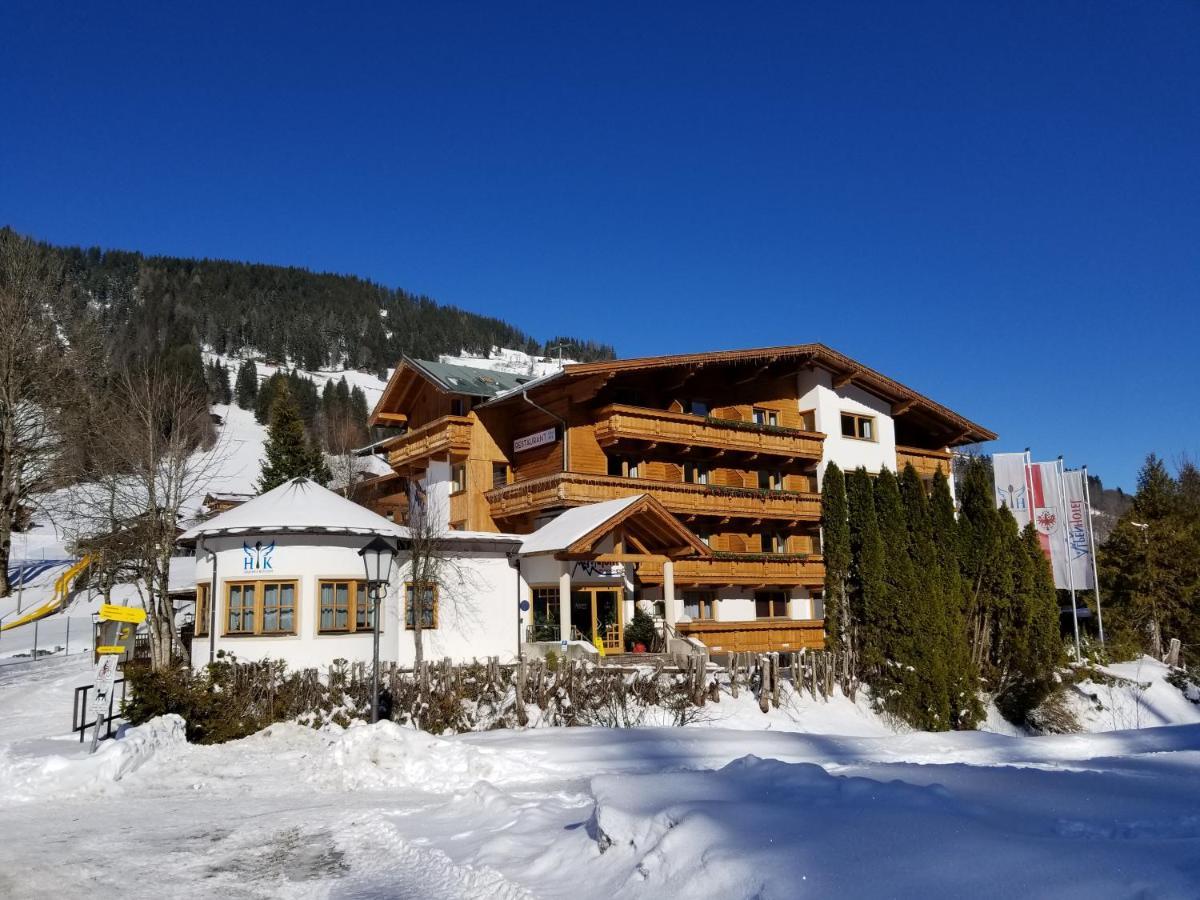 Alpenhotel Wildschoenau B&B Exterior photo