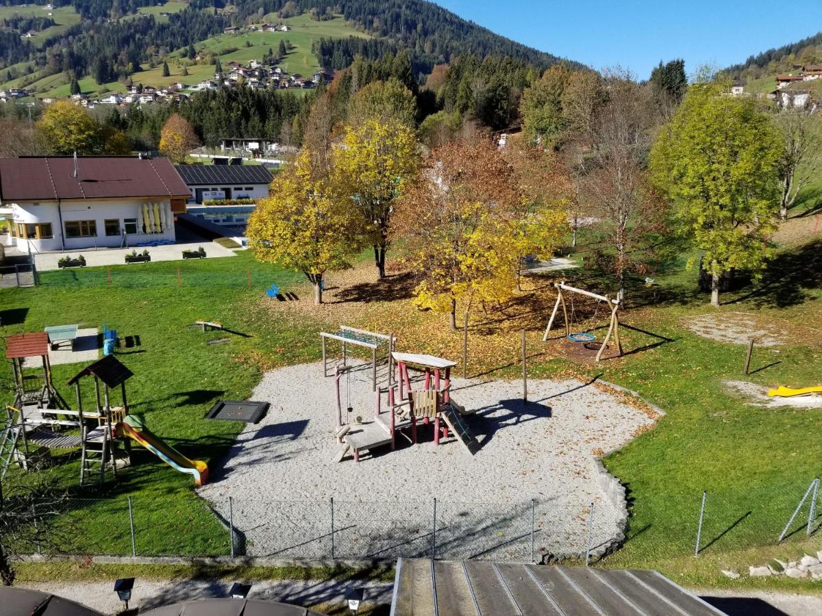 Alpenhotel Wildschoenau B&B Exterior photo