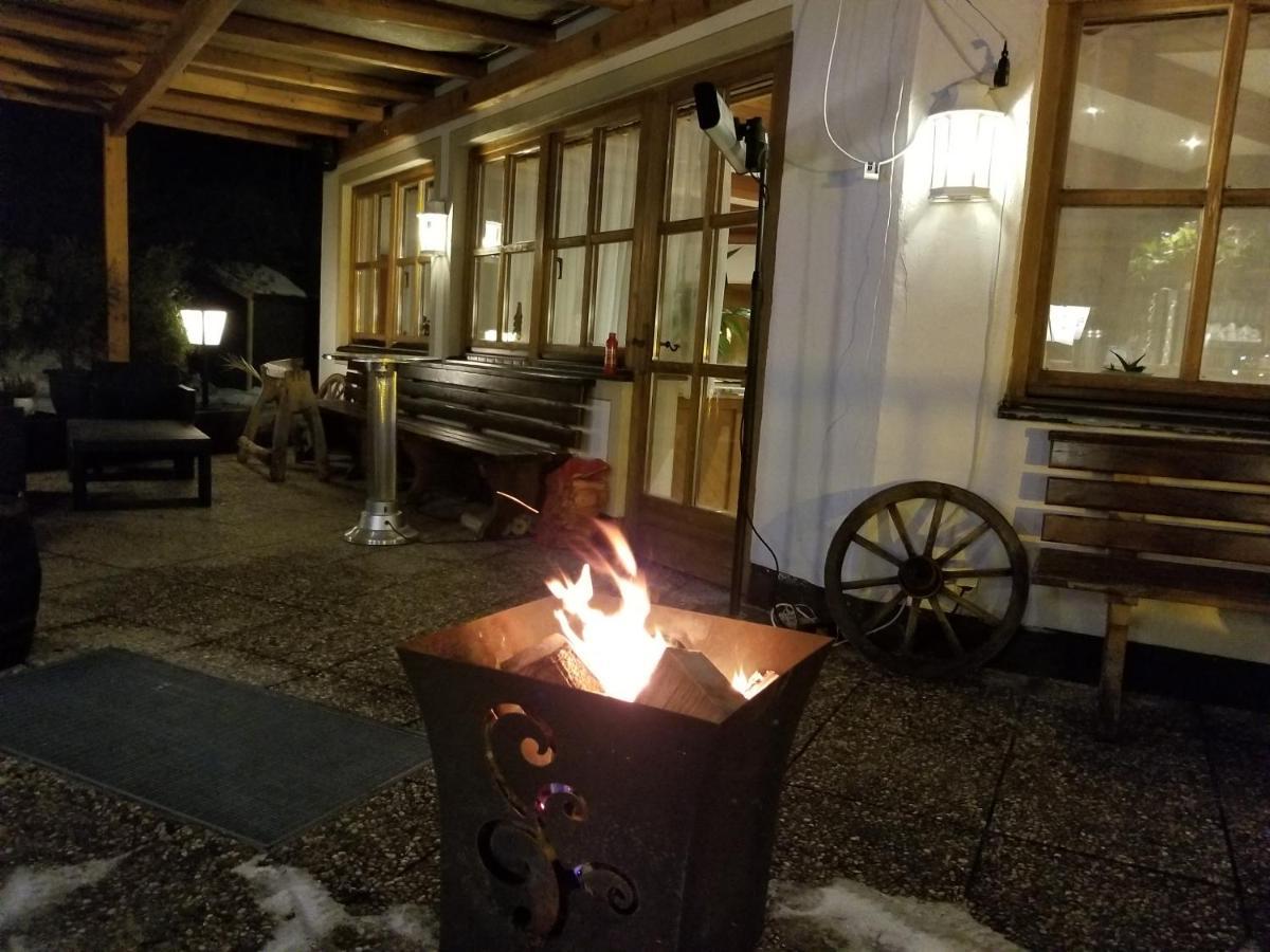 Alpenhotel Wildschoenau B&B Exterior photo